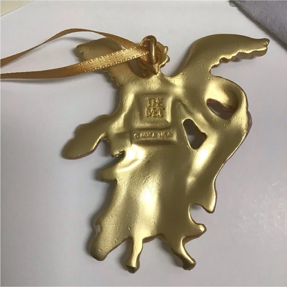 The Met New York Museum of Art 2018 Angel Christmas Tree Ornament Gold USA NEW - Picture 3 of 16